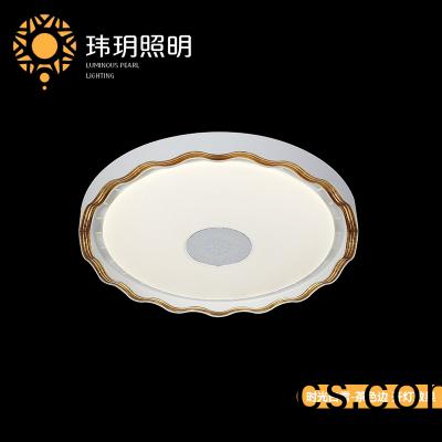 圆吸顶(ding)灯(deng)